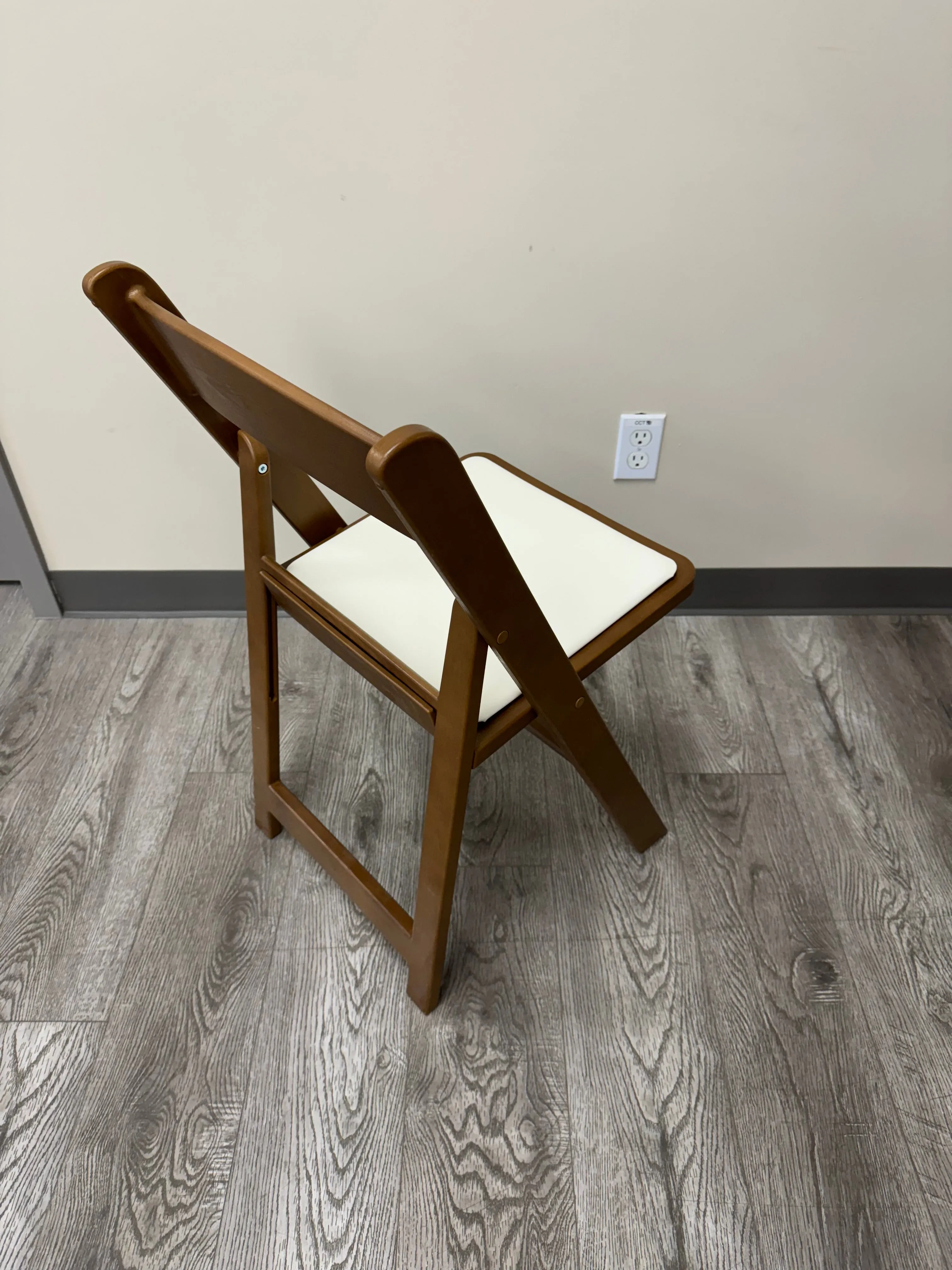 Chair, Walnut Resin Folding C/W Off Cream Pad