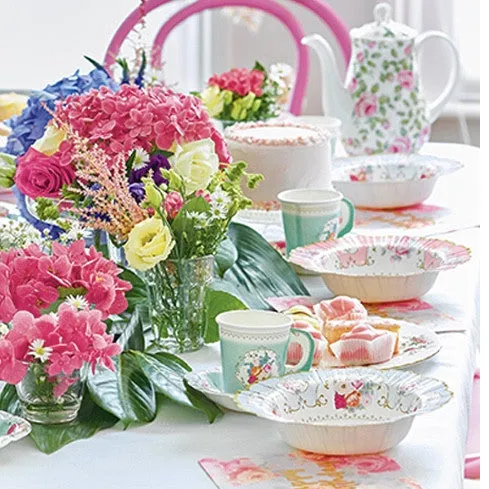 Truly Scrumptious Floral Paper Bowls