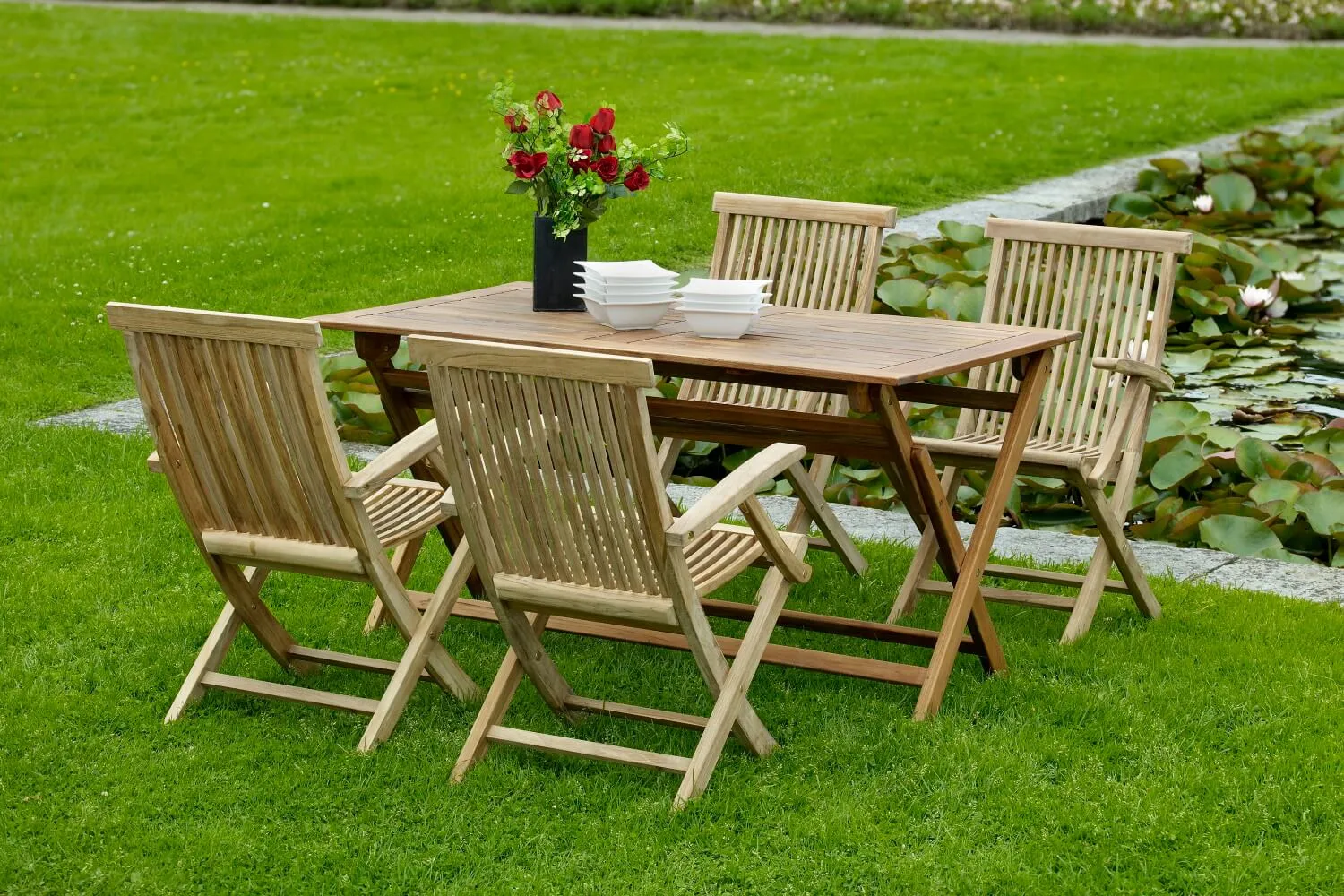 Turin chair with armrest in teak